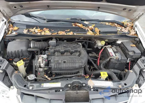 2010 Chrysler Town & Country Touring Plus из США, поврежденный, VIN 2A4RR8DX3AR321499